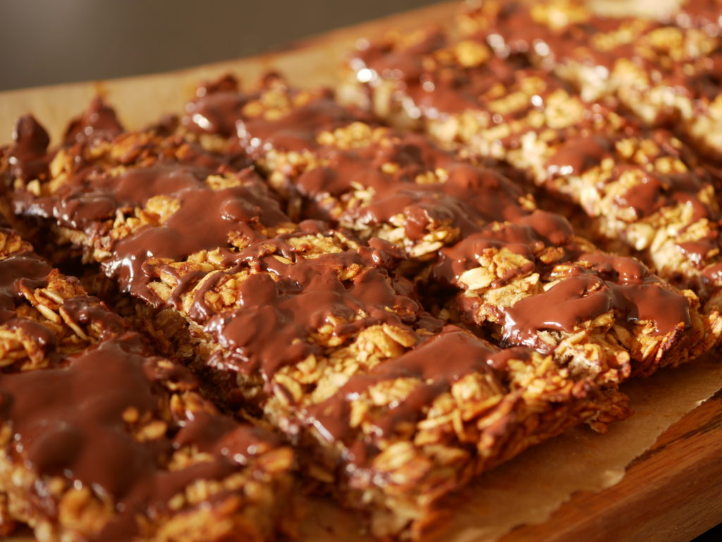 Date banana chocolate cardamom bars