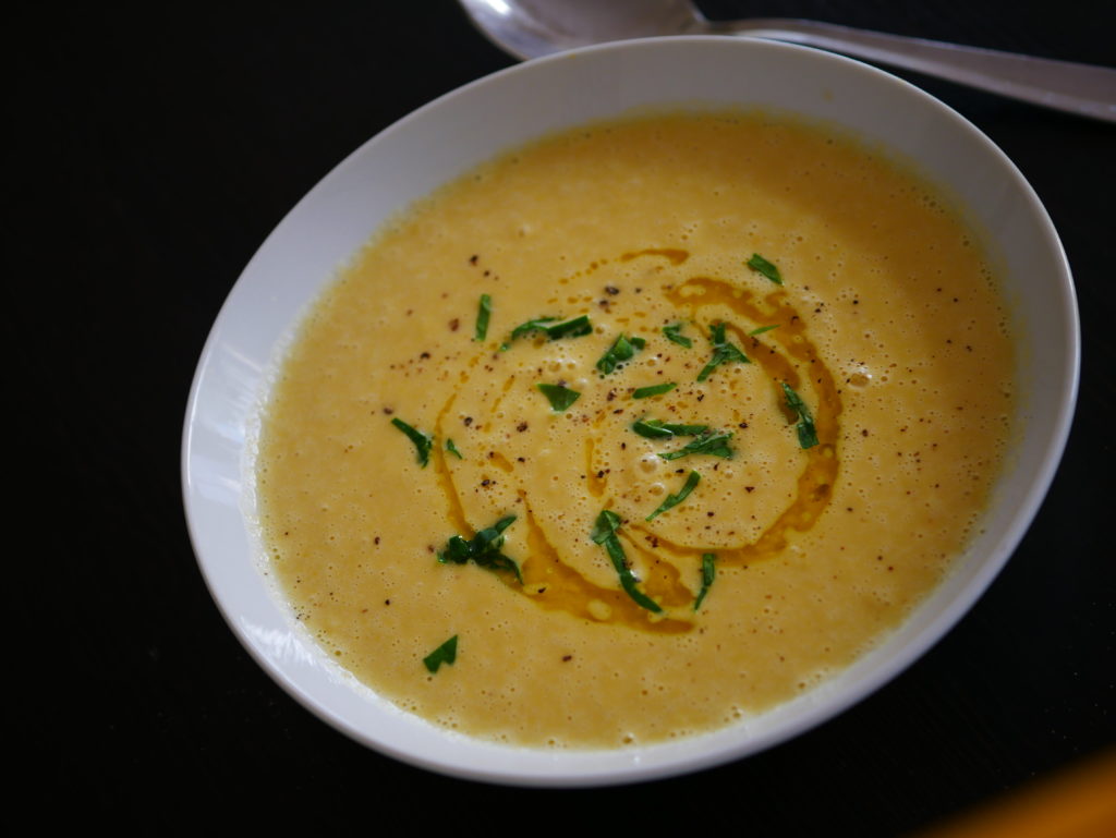 Golden corn soup