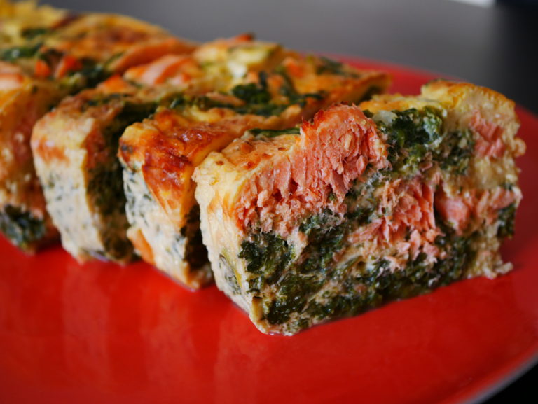 Crustless salmon spinach quiche