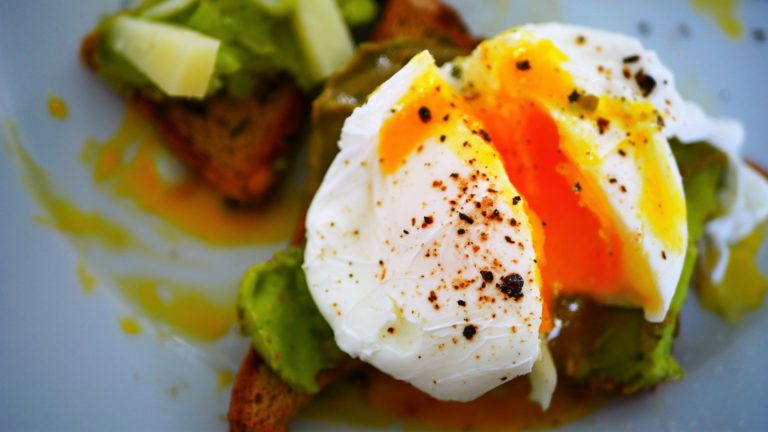 Poached egg on avocado butter toast