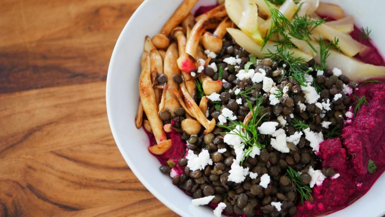 Lentils on beetroot puree