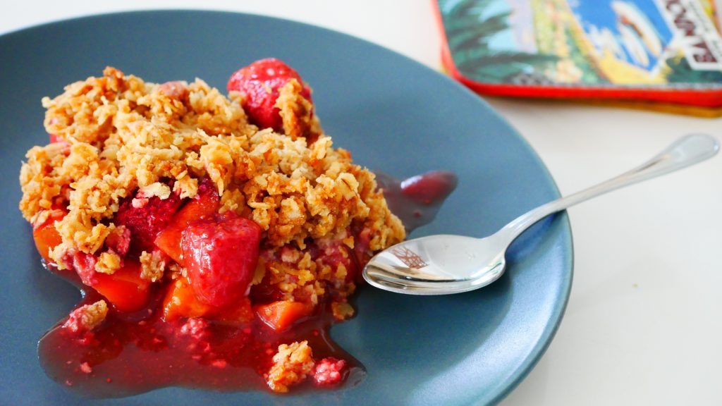 strawberry crumble